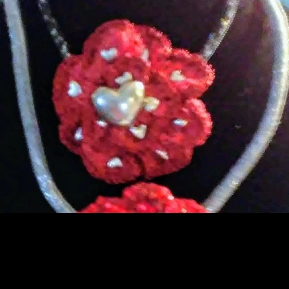 NWT Luxury Artisanal Handmade Convertible Choker